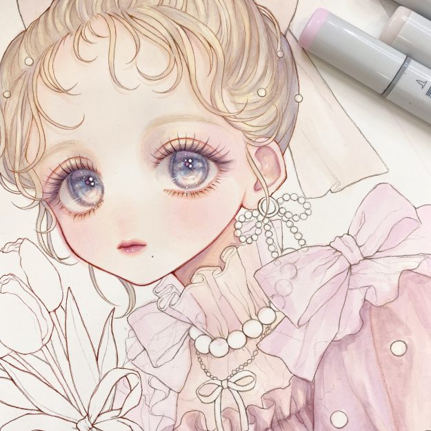 卒業生の相楽ちとさんのコピックイラストメイキング記事が「SS(スモールエス) Vol.77」に掲載されています。0
