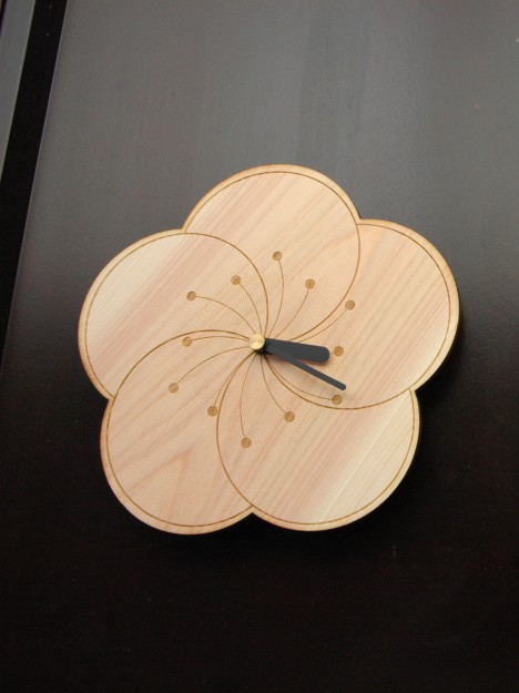 京都の木を生かした時計の文字盤を学生がデザインしました!!:1