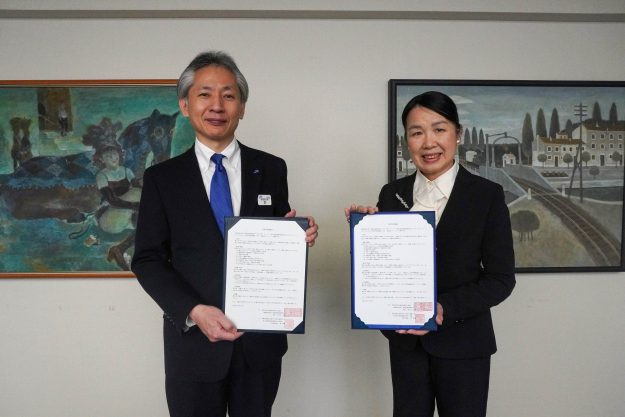 嵯峨美術大学・嵯峨美術短期大学と西日本旅客鉄道株式会社京滋支社は包括的連携協定を締結しました。0